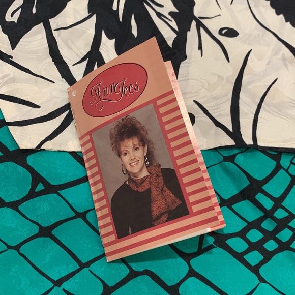 🇨🇦 🌟 AnnTees Original 1980s Vintage Silk Scarf Set - Picture 5 of 6